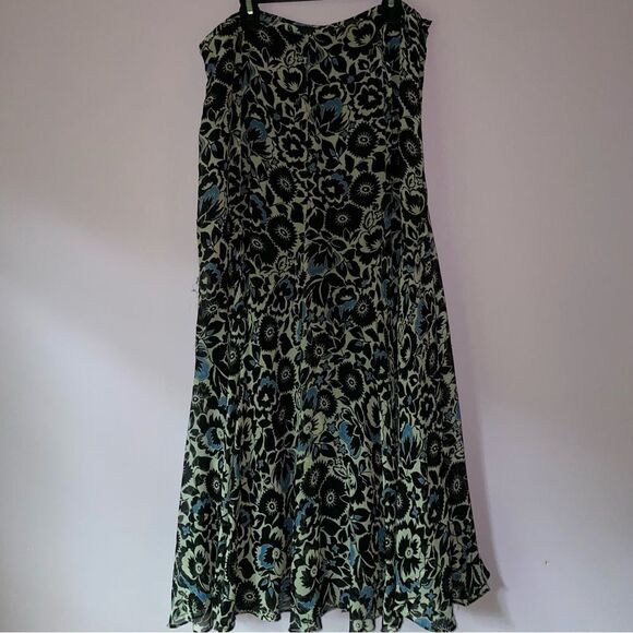 Jones New York Size 10 Maxi Skirt 100% Silk Floral Flounce - Picture 1 of 6